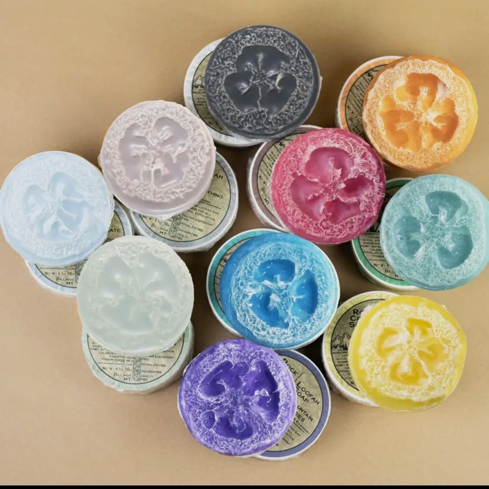 Warm Amber Loofah Soap (Amber, Lavender & Vanilla)